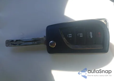 2020 Toyota Camry Se/Se Nightshade Edition from USA, damaged, VIN 4T1J11AK3LU966398